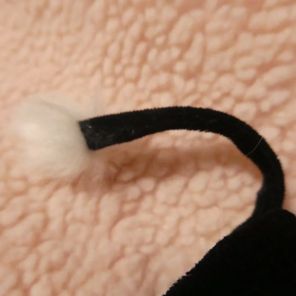 SUPER SOFT SPRING Key Chain | Panda with fluffy tail | BNWT - Picture 5 of 11